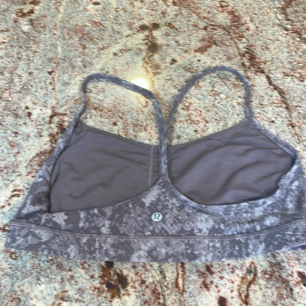 Lulemon camouflage pink sports bra. Size 8.